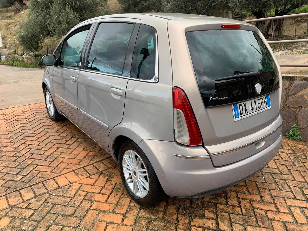 Lancia MUSA 1.4 Platino Ecochic GPL