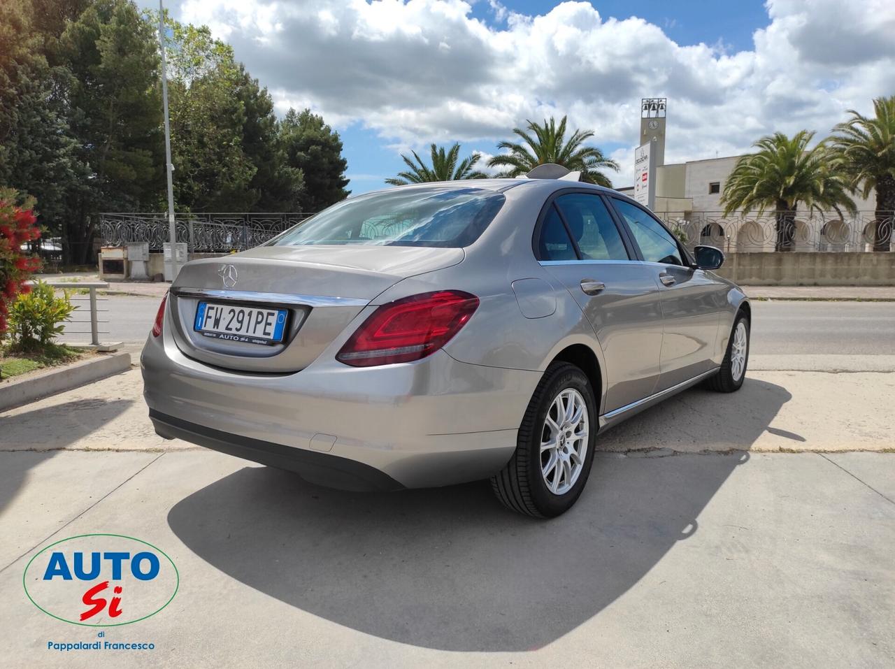 Mercedes-benz C 180d - 1.6 Diesel 120cv FULL
