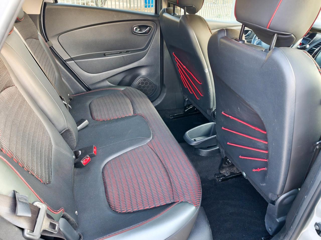 Renault Captur dCi 8V 90 CV EDC Start&Stop Energy Hypnotic
