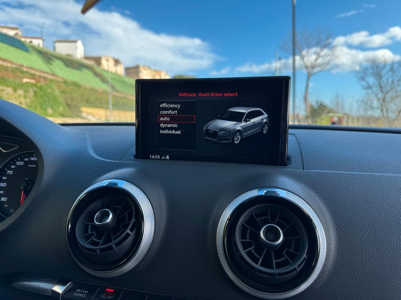 Audi A3 SPB 1.6 TDI S tronic Sport