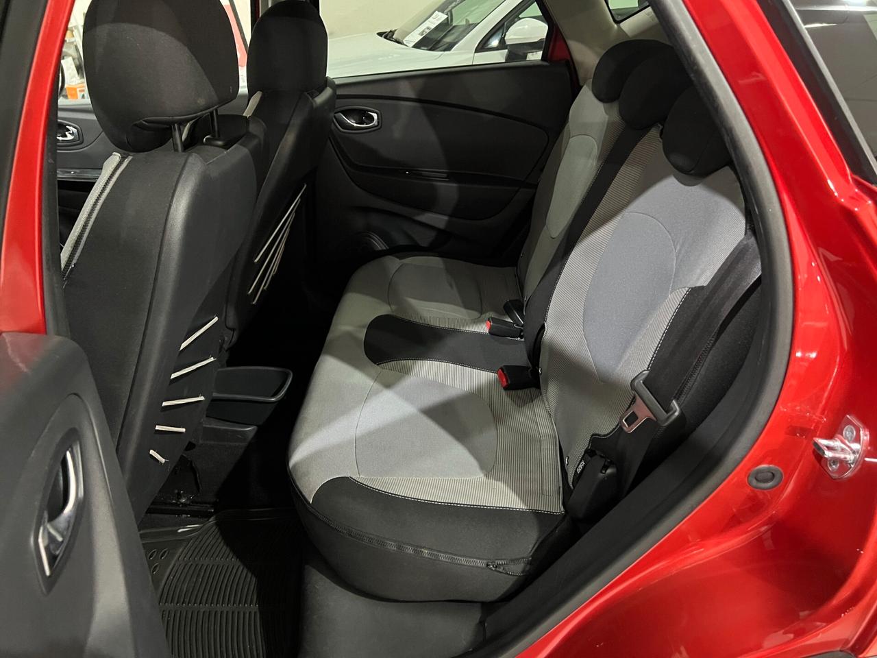 Renault Captur 1.5 90 CV - Energy Iconic - 2016