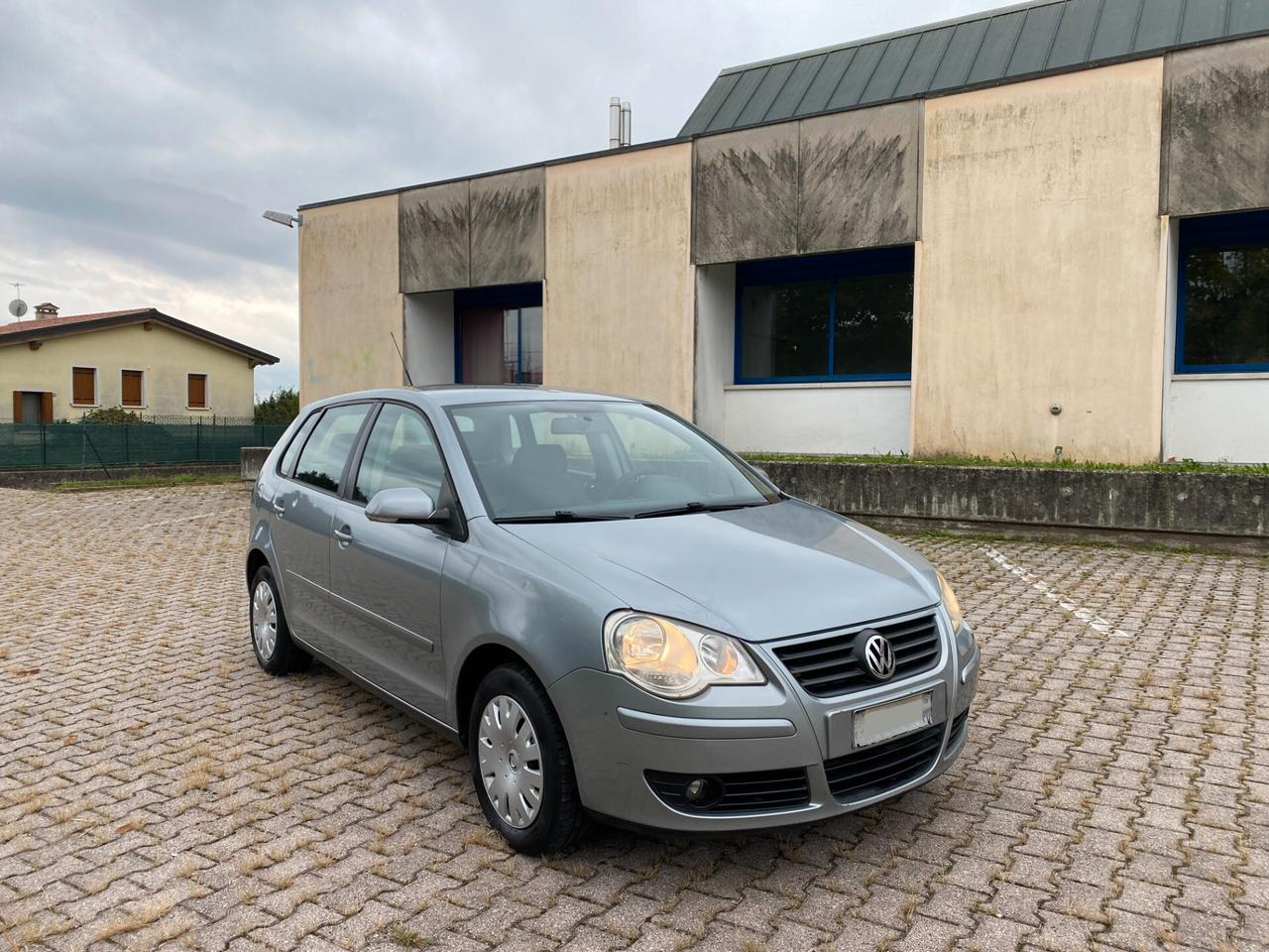 Volkswagen Polo 1.2i Comfortline OK Neopatentati