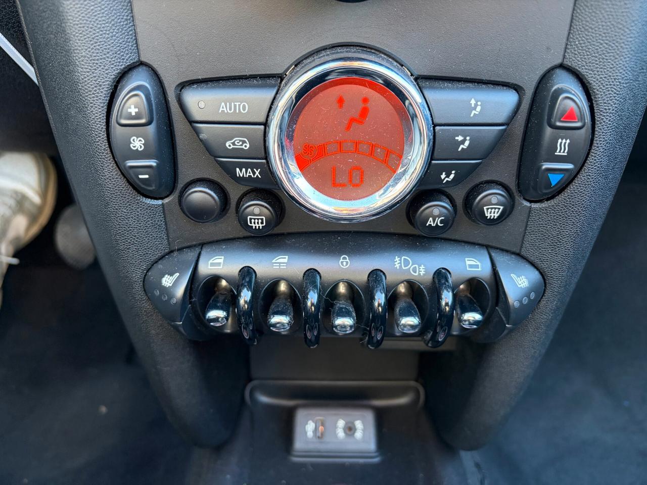 MINI ONE CABRIO 1.6 98CV 41.000 KM ANNO 2014