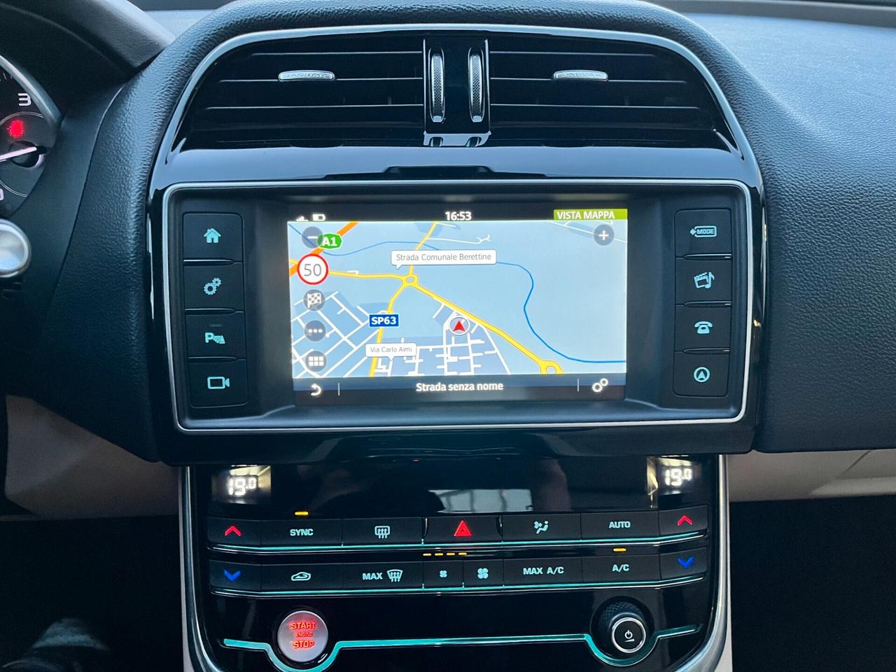 Jaguar XE 2.0 D Turbo Portfolio