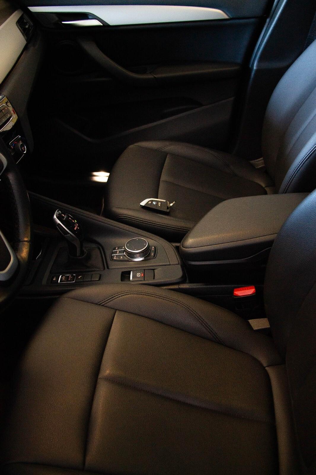 Bmw X1 .