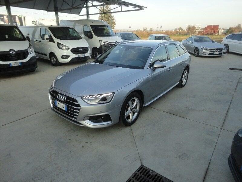 Audi A4 A4 Avant 40 TDI quattro S tronic Business Advanced