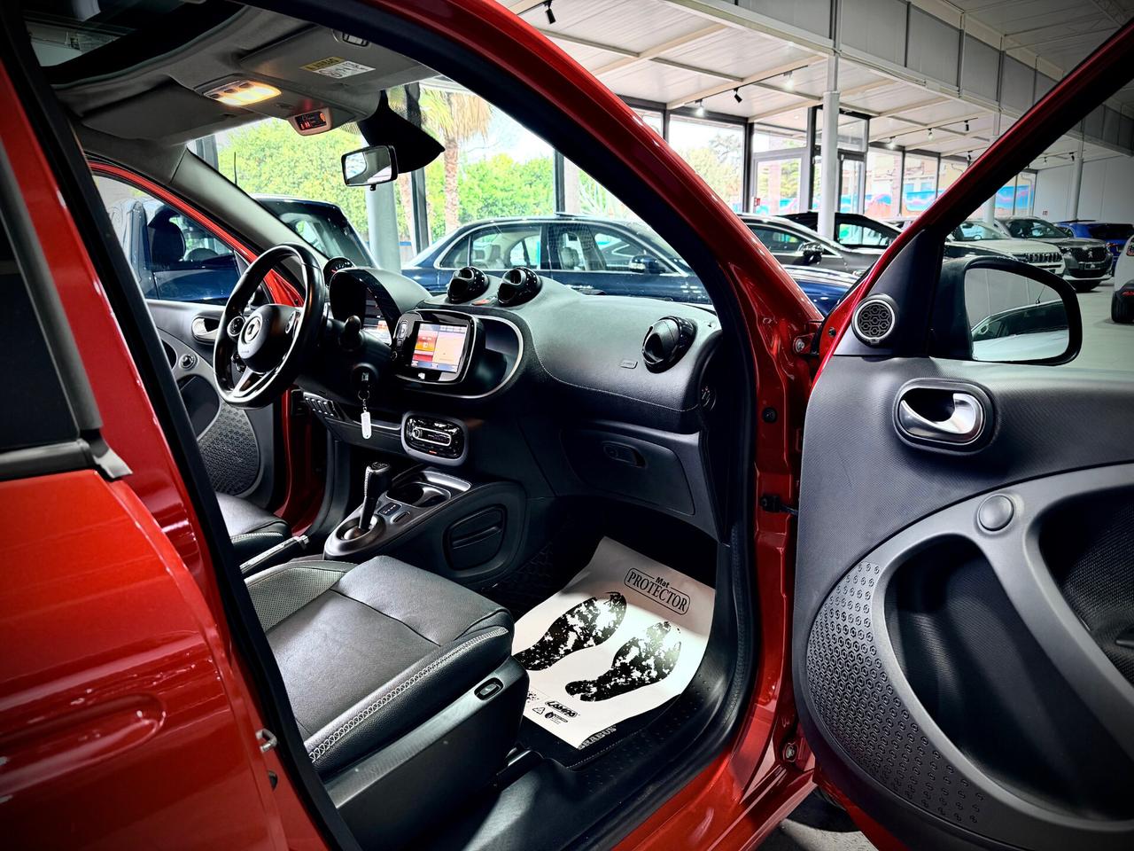 Smart Forfour 0.9 109CV Twinamic Brabus Exclusive