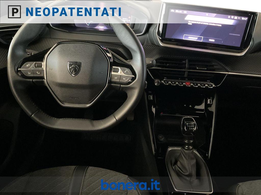 Peugeot 2008 1.2 PureTech Allure