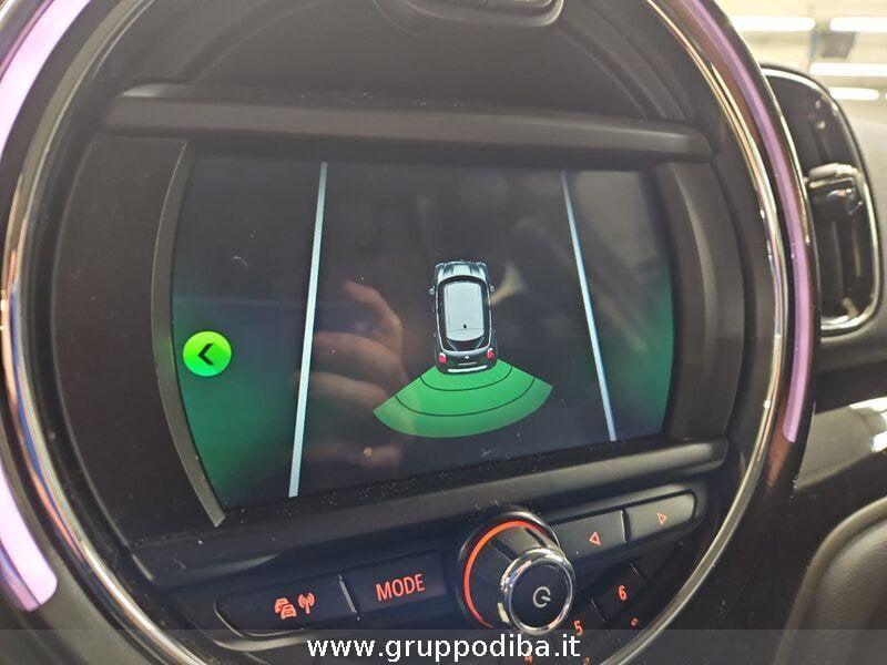 MINI Mini Countryman F60 2017 Diese Mini Countryman 1.5 One D Hype my18