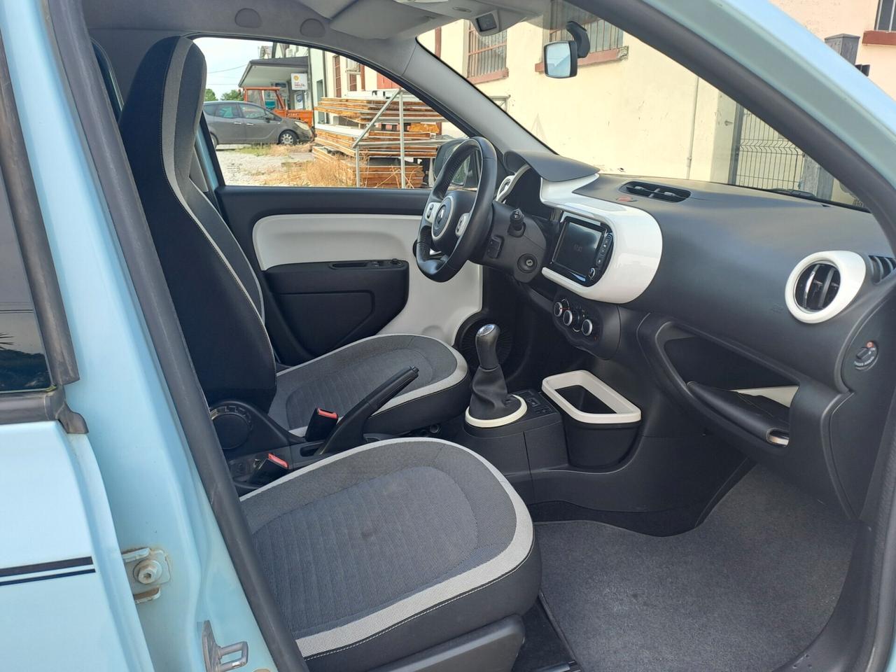 Renault Twingo SCe Stop&Start la Parisienne