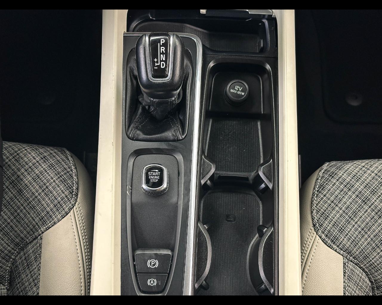 VOLVO V60 D3 Geartronic Business Plus