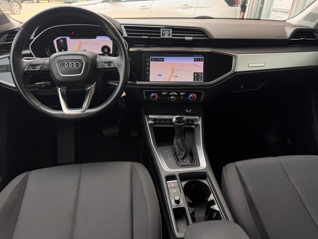 Audi Q3 SPB 40 TDI quattro S tronic Business Plus