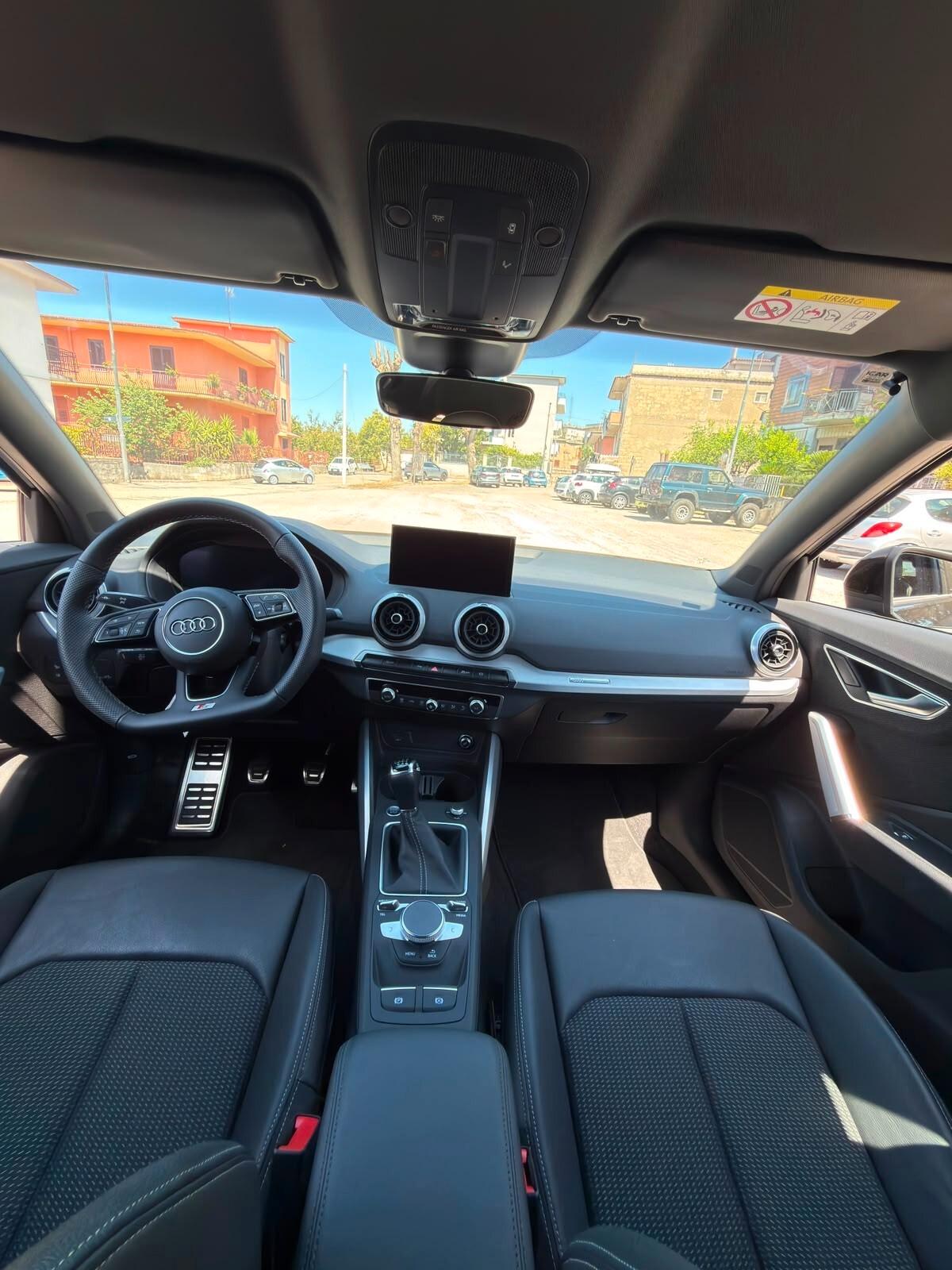 Audi Q2 30 TDI S line Edition