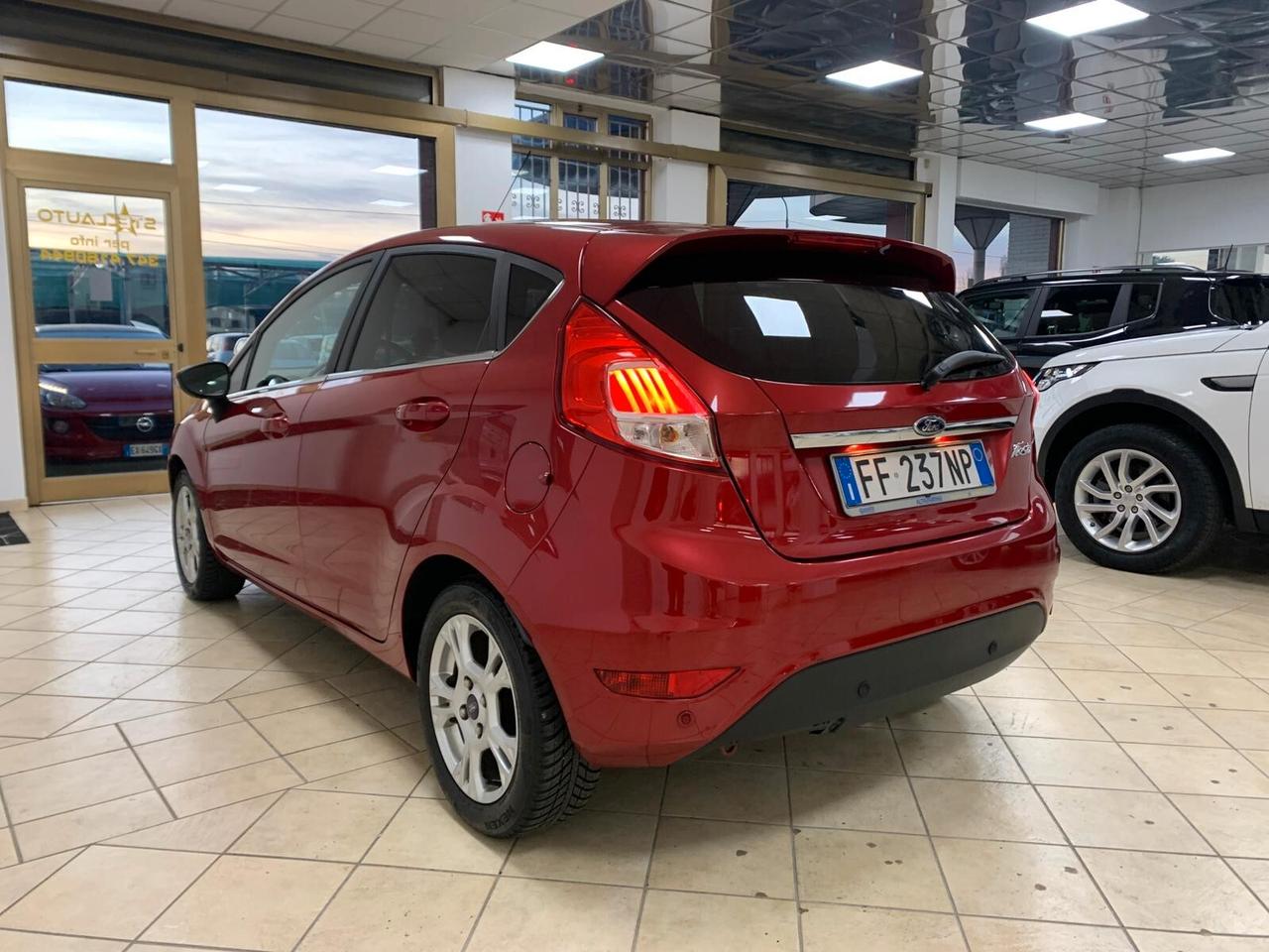 Ford Fiesta 1.5 TDCi 75CV 5 porte Business