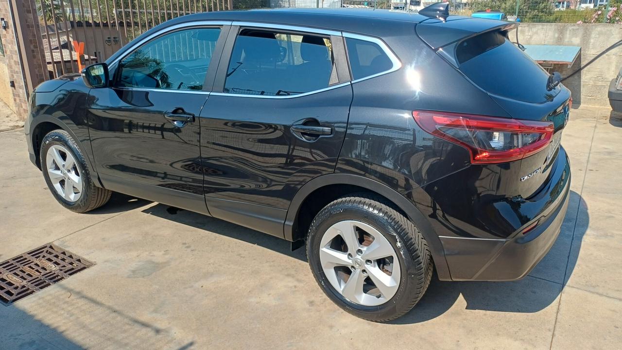 Nissan Qashqai 1.5 dCi Tekna+