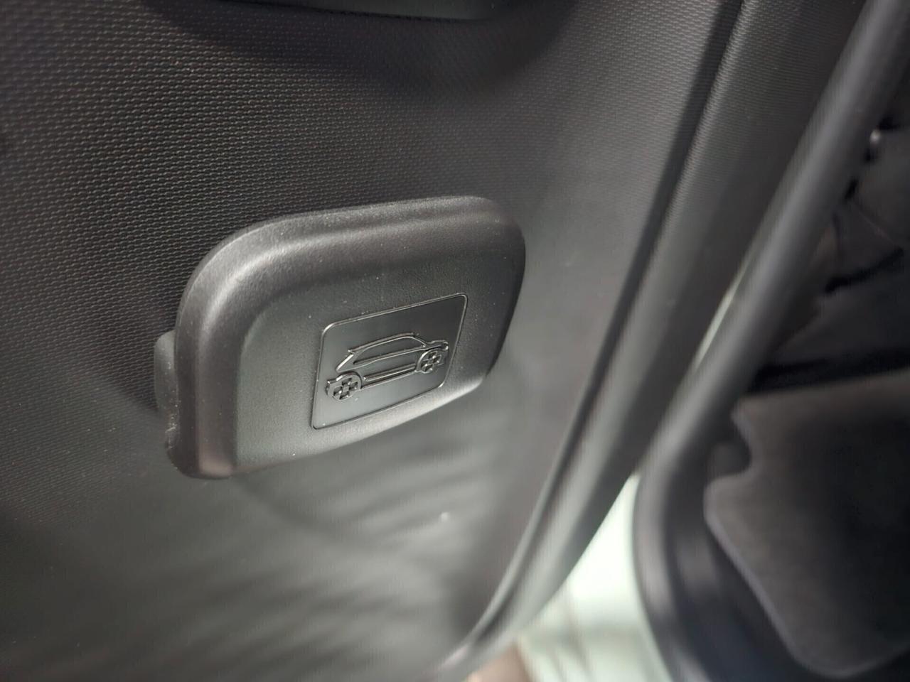 NUOVA RENAULT TWINGO INTENS ENERGY SCe 1.0 BENZ 65CV