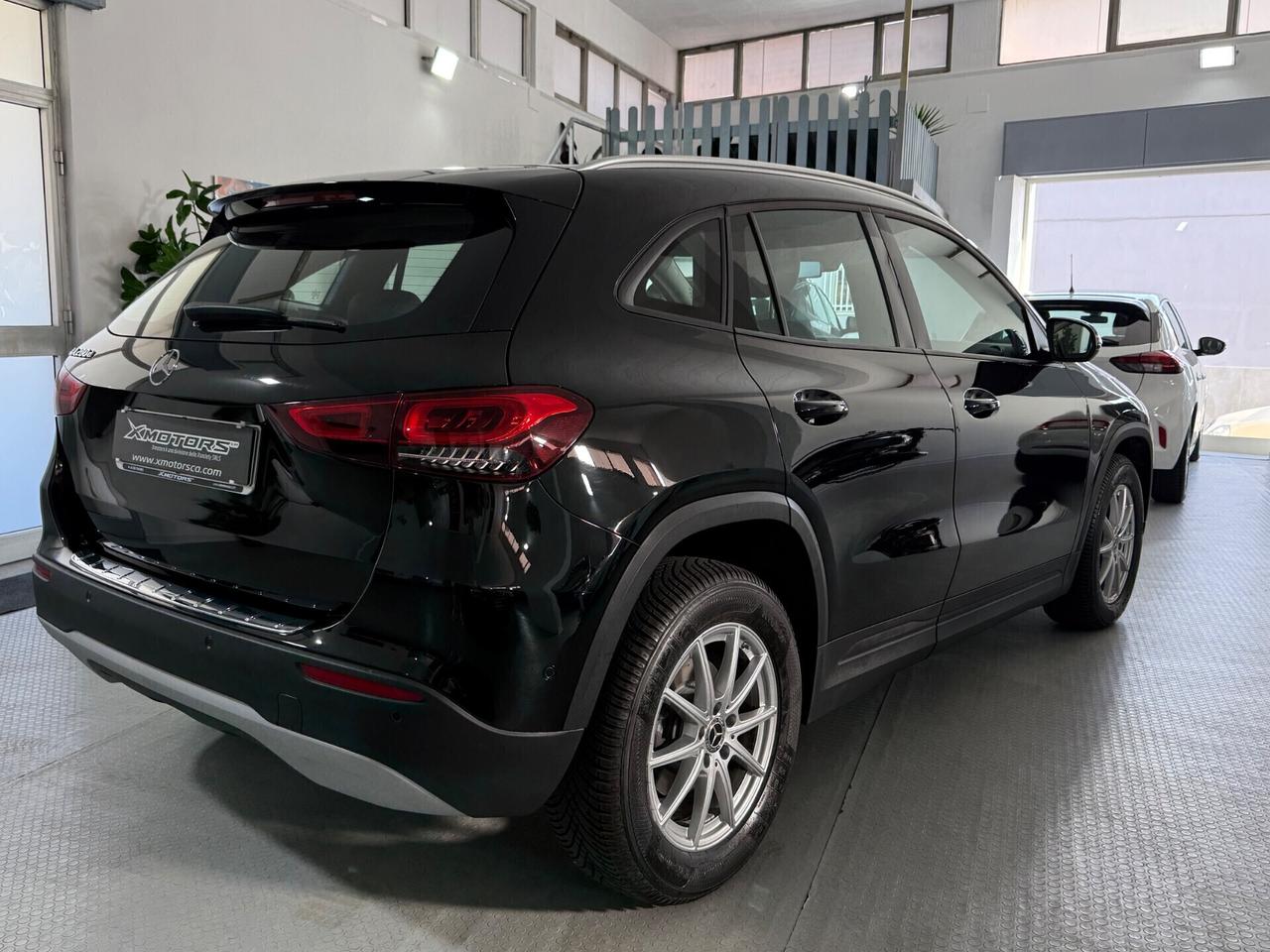 Mercedes-benz GLA 200 d Aziendale Automatic Business Extra