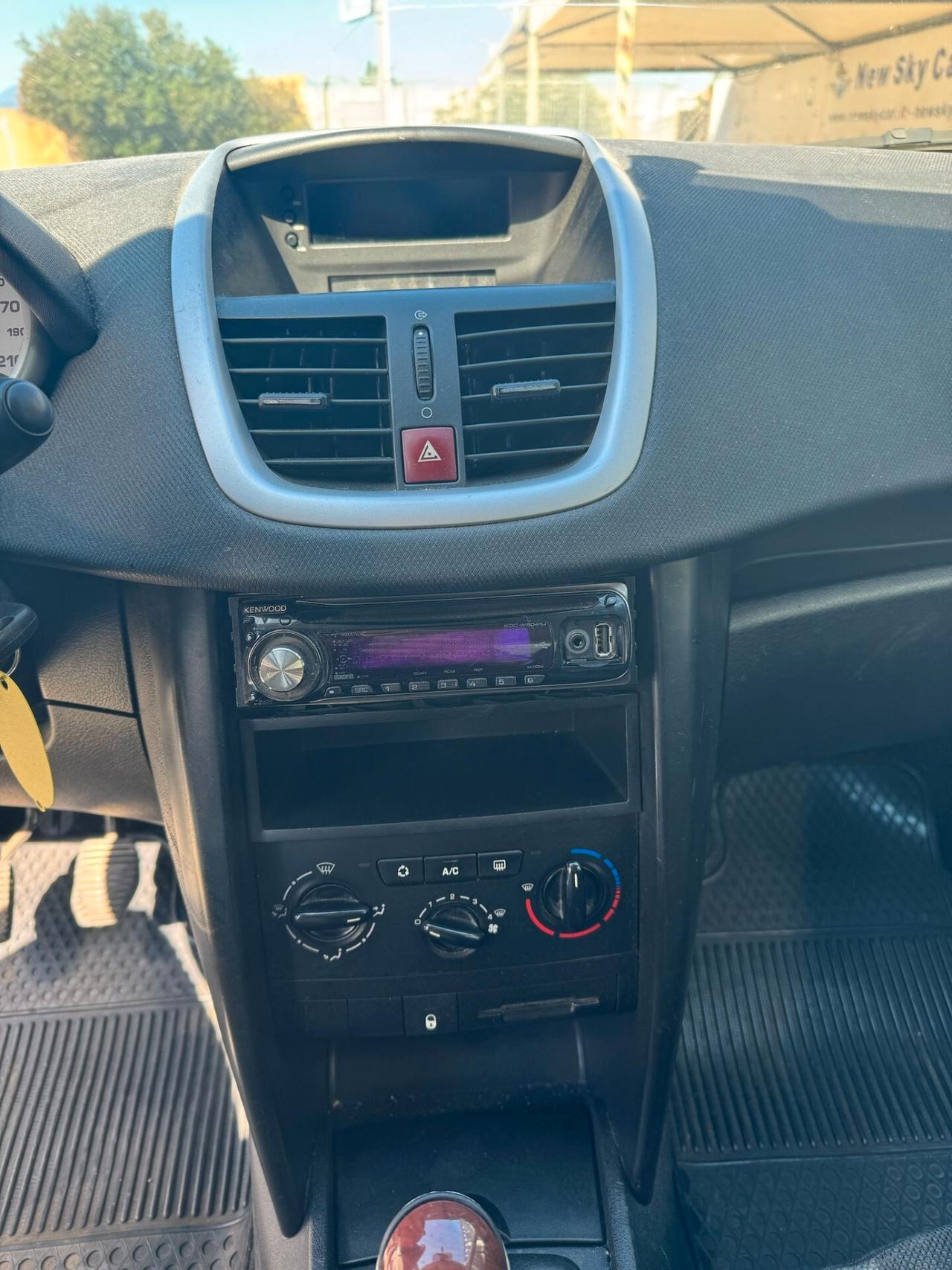 Peugeot 207 1.4 HDi 70CV 5p.