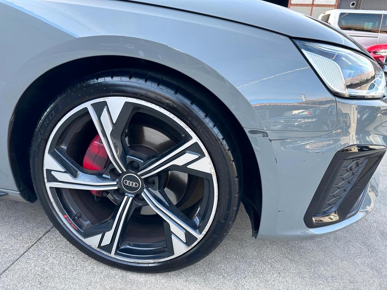 Audi A4 Avant 40 TDI quattro S tronic line edition QuantymGrau UniProprietario