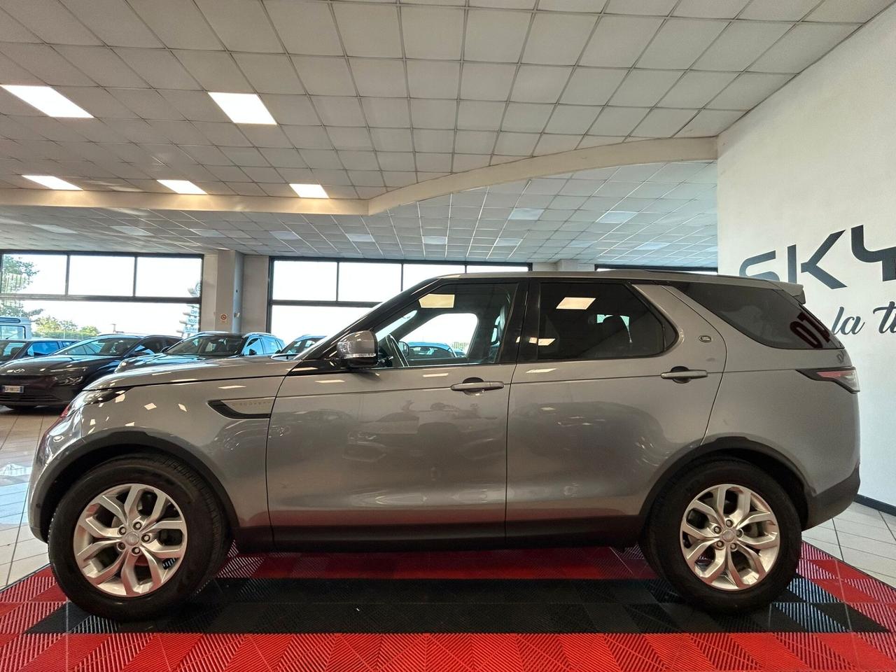 Land Rover Discovery 2.0 SD4 240 CV SE 7 POSTI