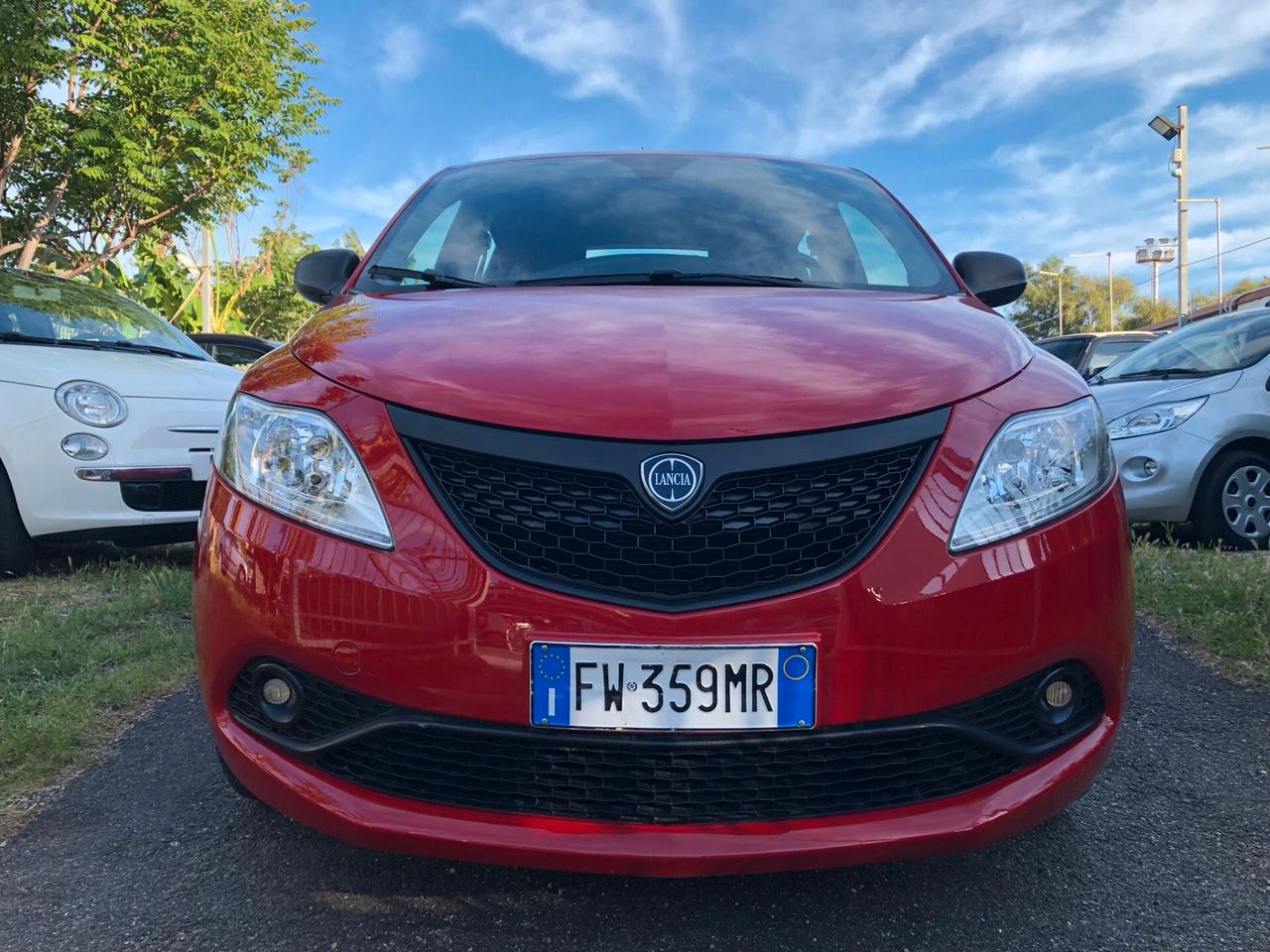 Lancia Ypsilon 1.2 69 CV 5 porte Gold KM 30000