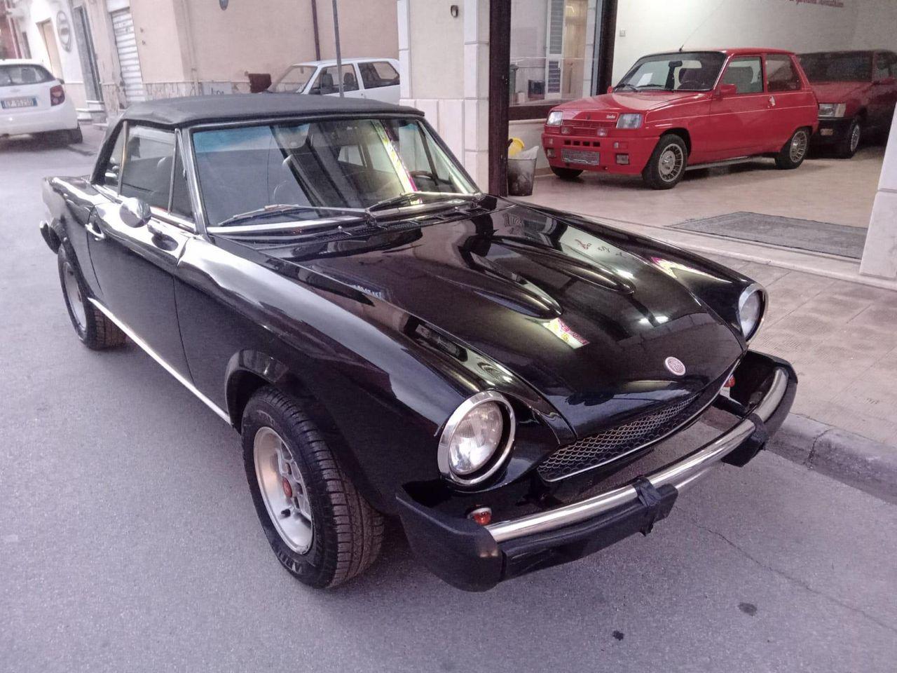 FIAT 124 spider