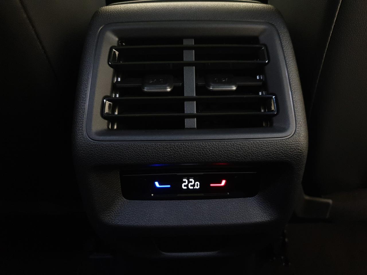 Volkswagen Tiguan 1.5 etsi r-line plus 150cv dsg