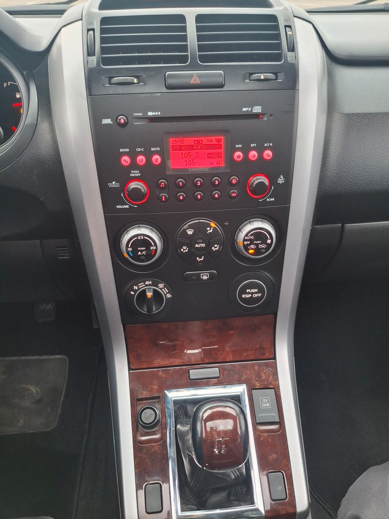 Suzuki Grand Vitara 1.9 DDiS-5 Porte-Executive-Pelle-