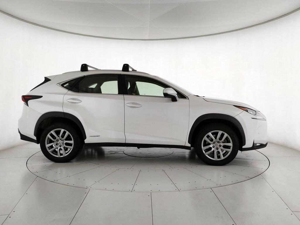 Lexus NX 300 300 2.5 Hybrid Luxury 4WD CVT