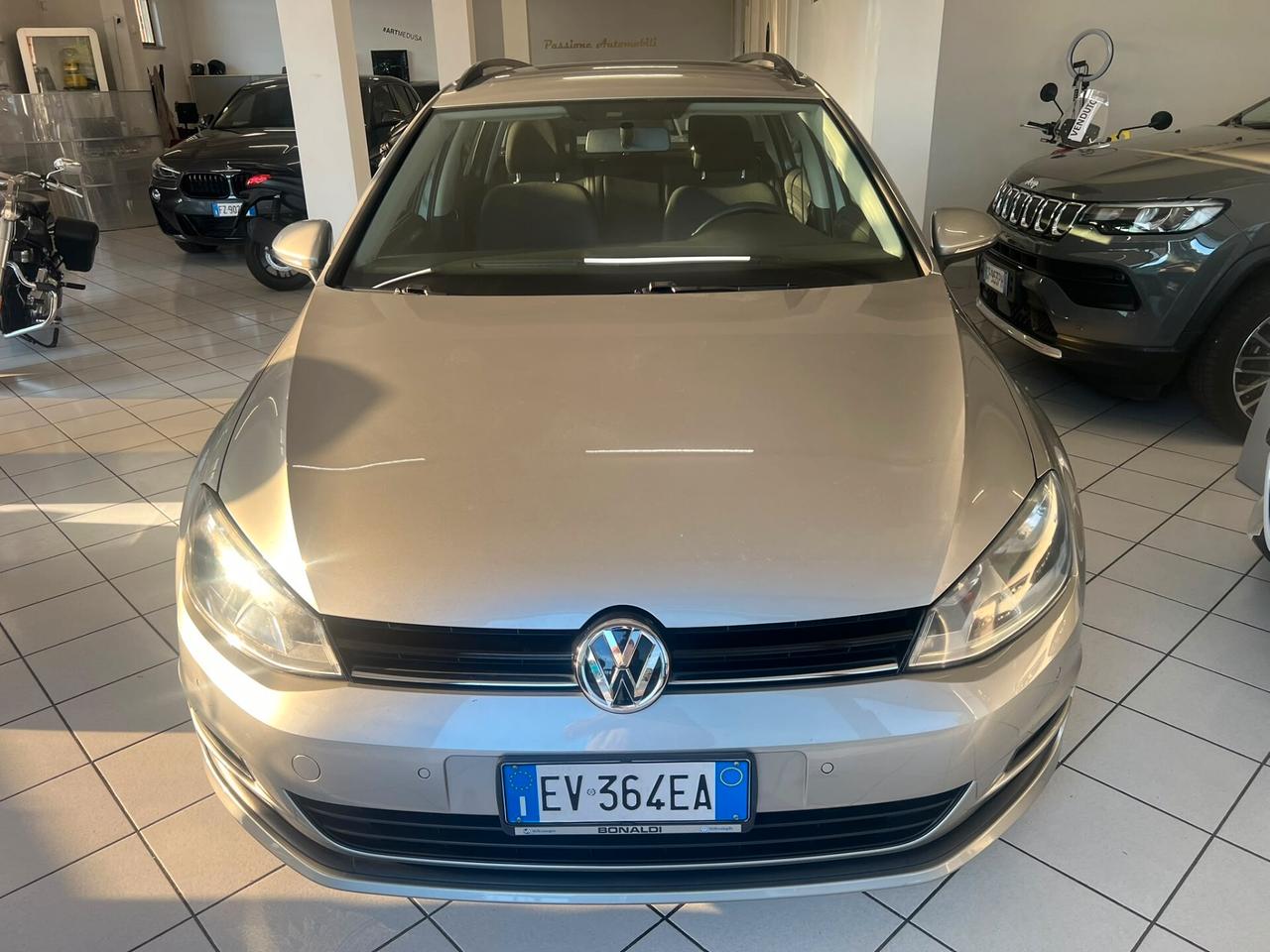 Volkswagen Golf Variant 1.6 TDI 110 CV DSG Comfortline BlueMotion Tech.