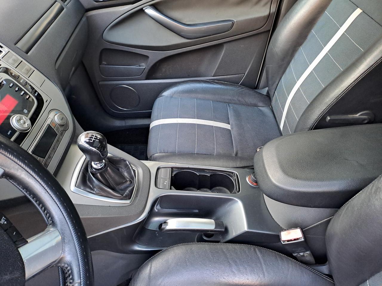 Ford Kuga 2.0 TDCi 136 CV 4WD Titanium DPF