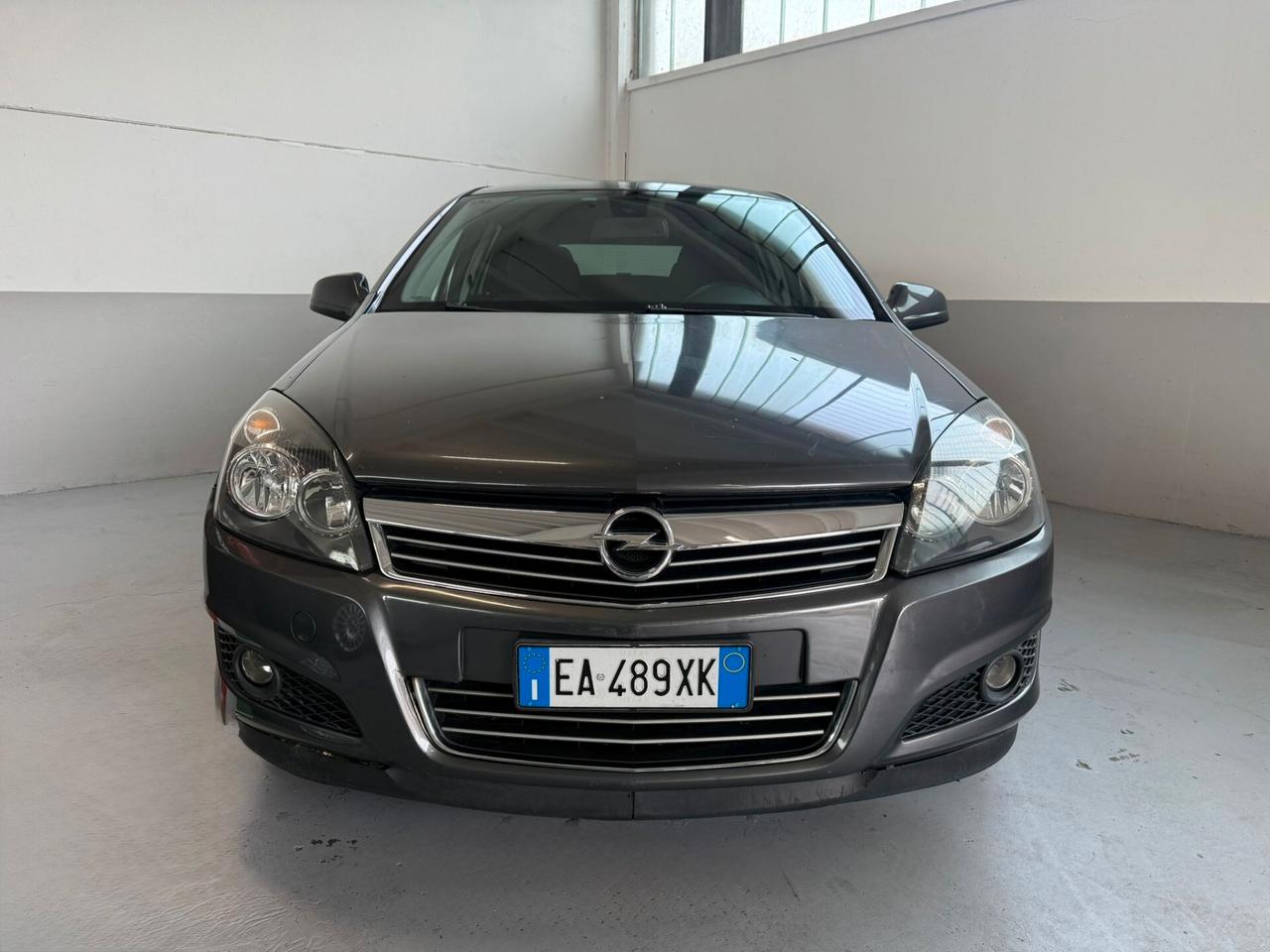 Opel Astra 1.6 16V GPL-TECH Station Wagon Edition
