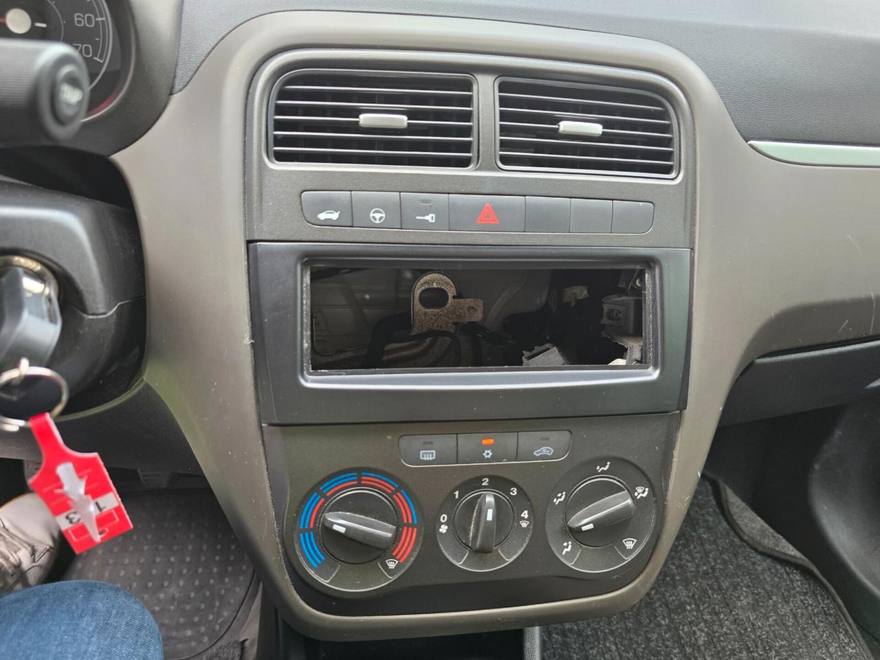 Fiat G.PUNTO 1.4BENZ 77CV -2008