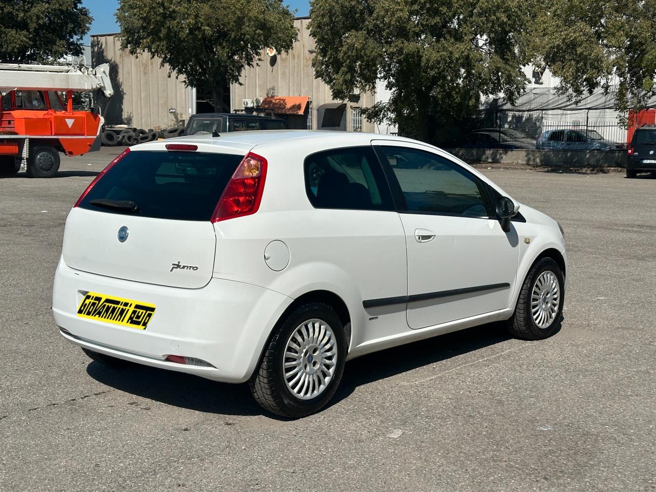 Fiat Grande Punto 1.3MJT 90 3p.Dynam. Van 4pt
