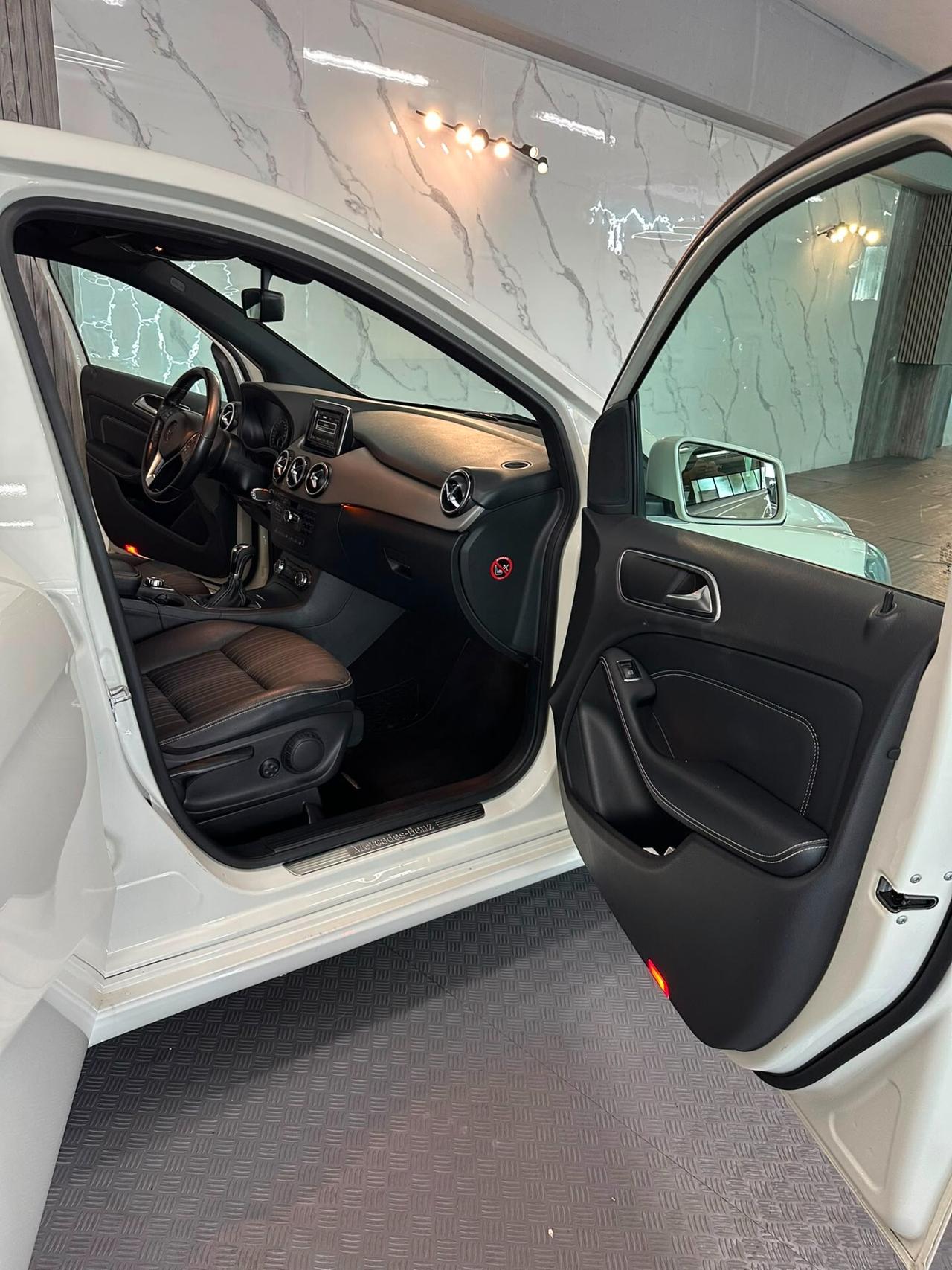 Mercedes-benz B 180 CDI Premium