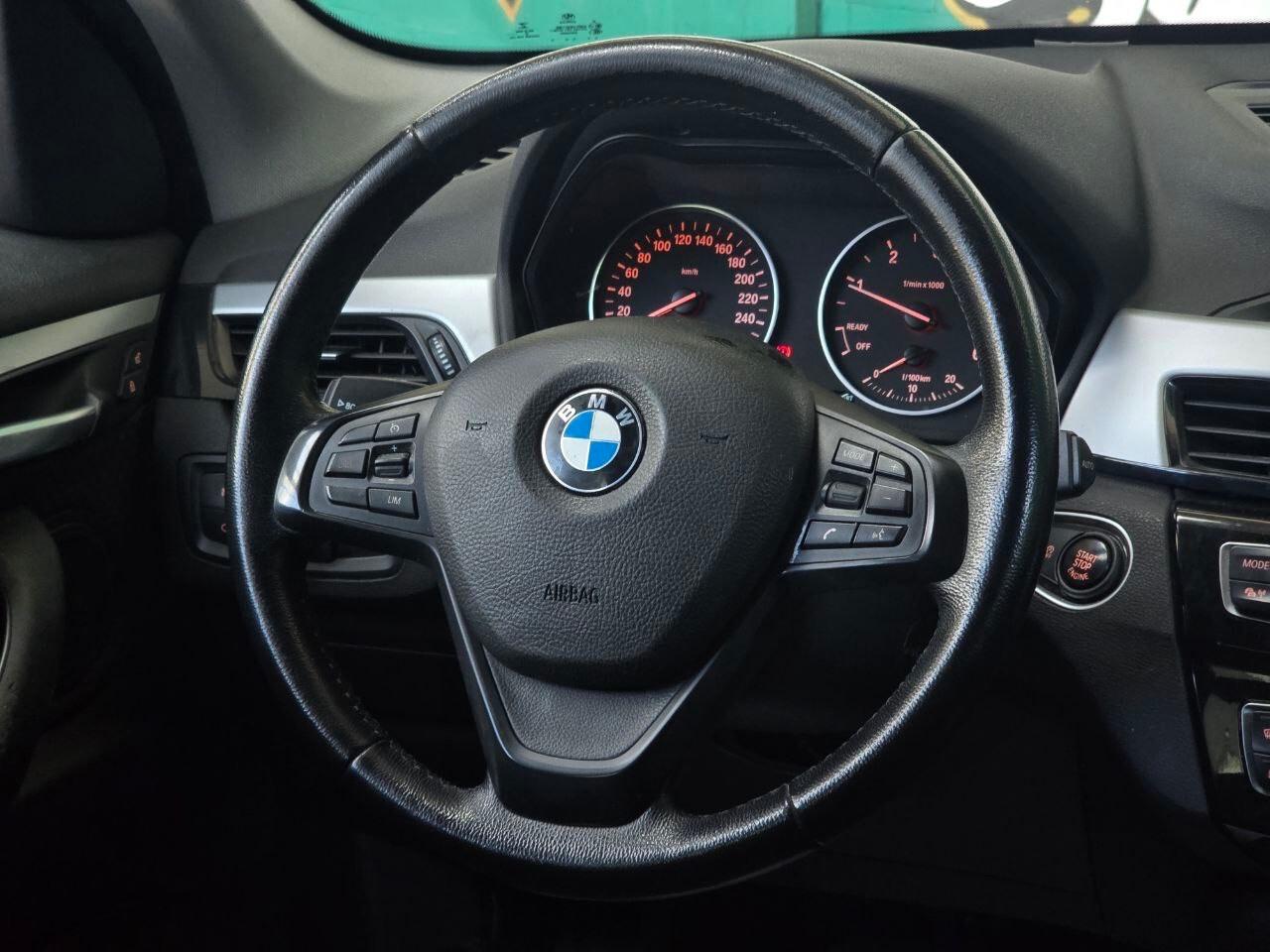 Bmw X1 sDrive18d xLine