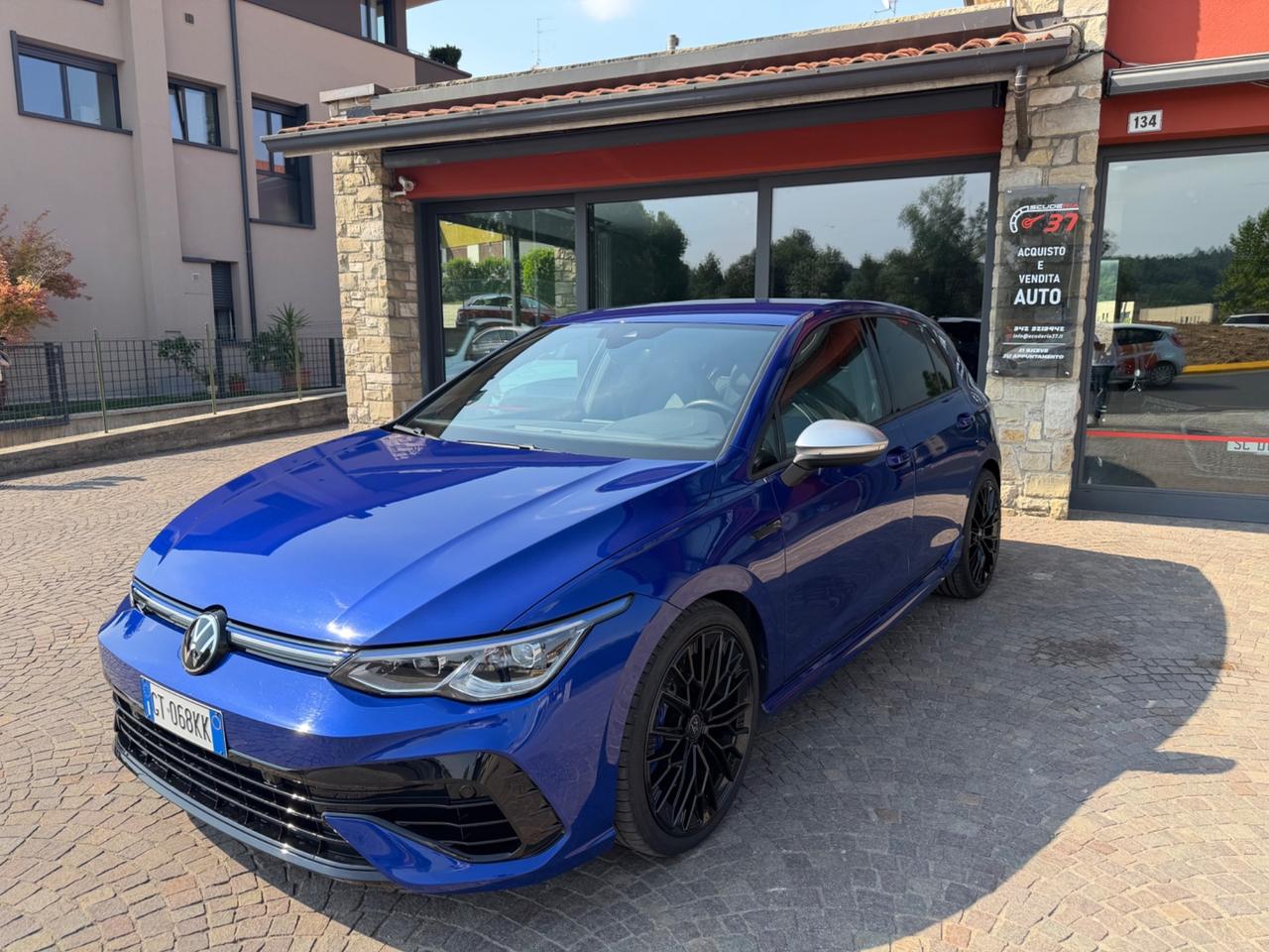 Volkswagen Golf 2.0 TSI DSG 4Motion R