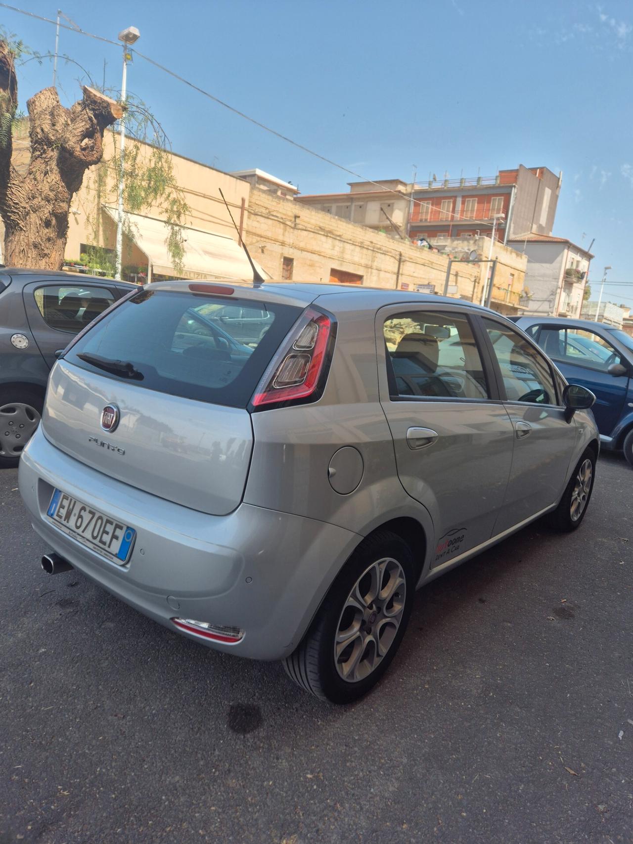 Fiat Punto 1.3 MJT II S&S 85 CV 5 porte ECO Lounge