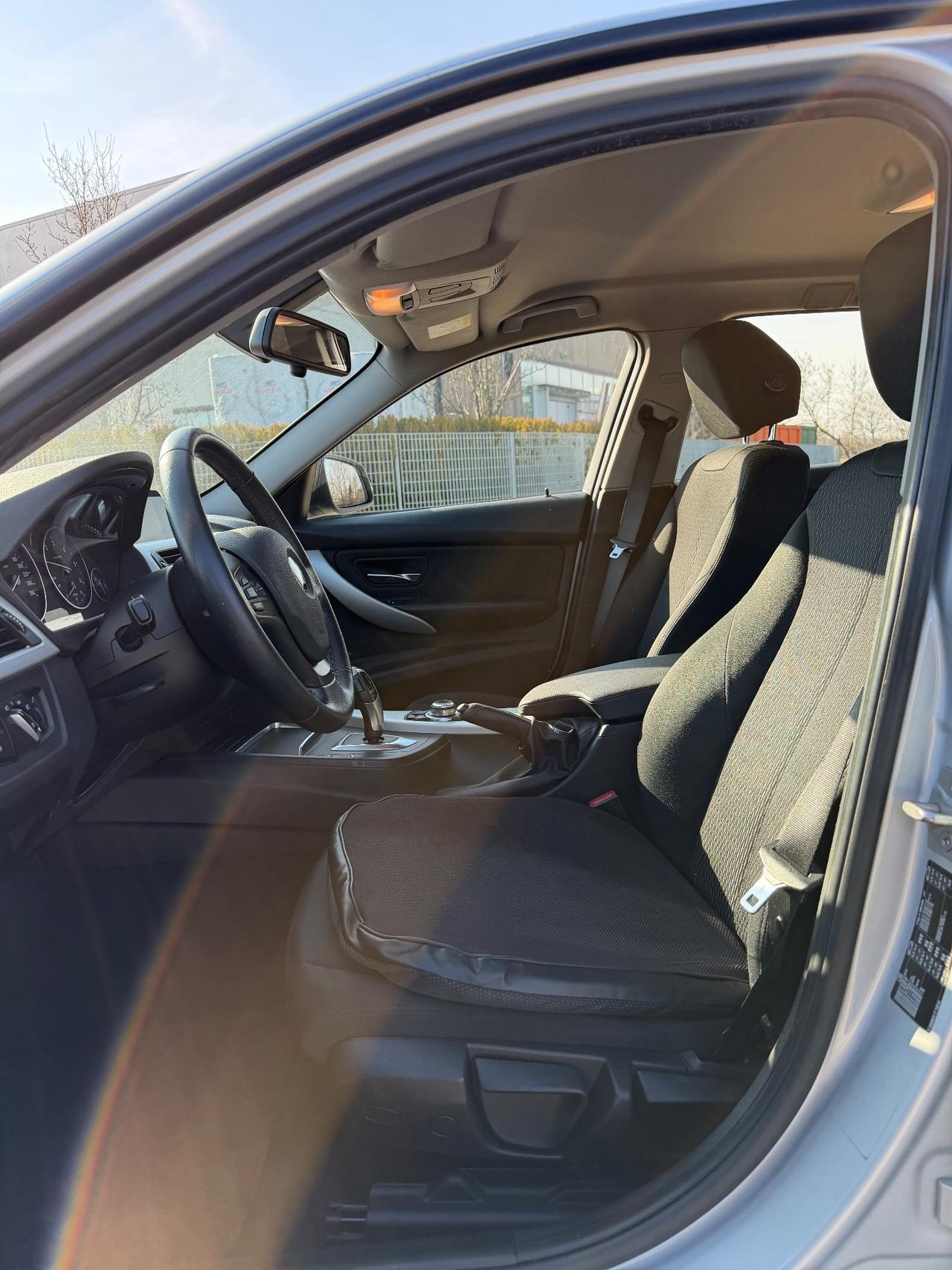 Bmw 318 318d Touring Luxury