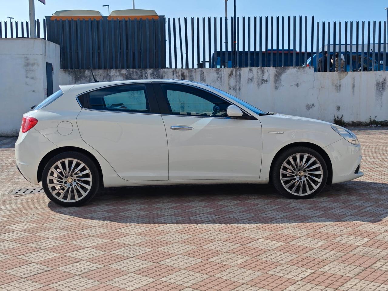 Alfa Romeo Giulietta 1.4 Turbo MultiAir Distinctive
