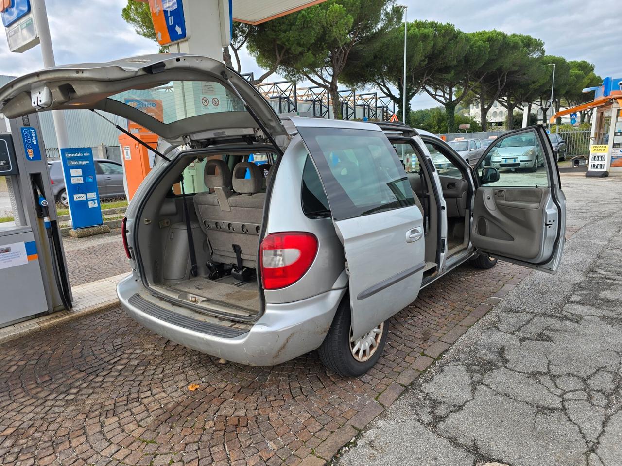 Chrysler Voyager 2.5 CRD cat SE con 342.000km