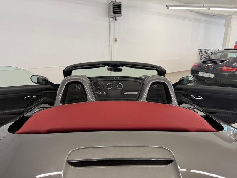 Porsche 718 2.0 Boxster