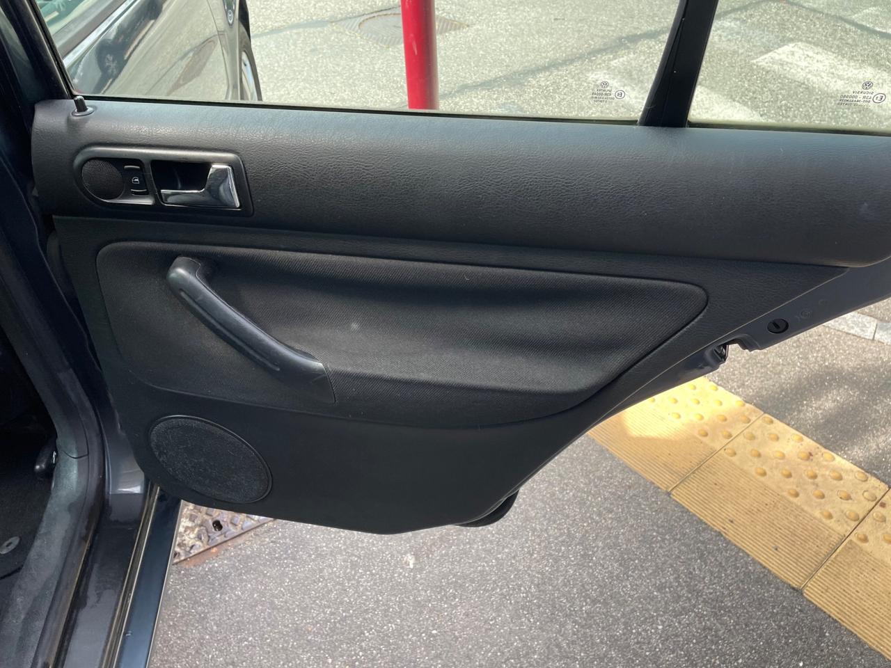 VW Golf Variant 1.6 16V Highline/1PROP/GARANZIA