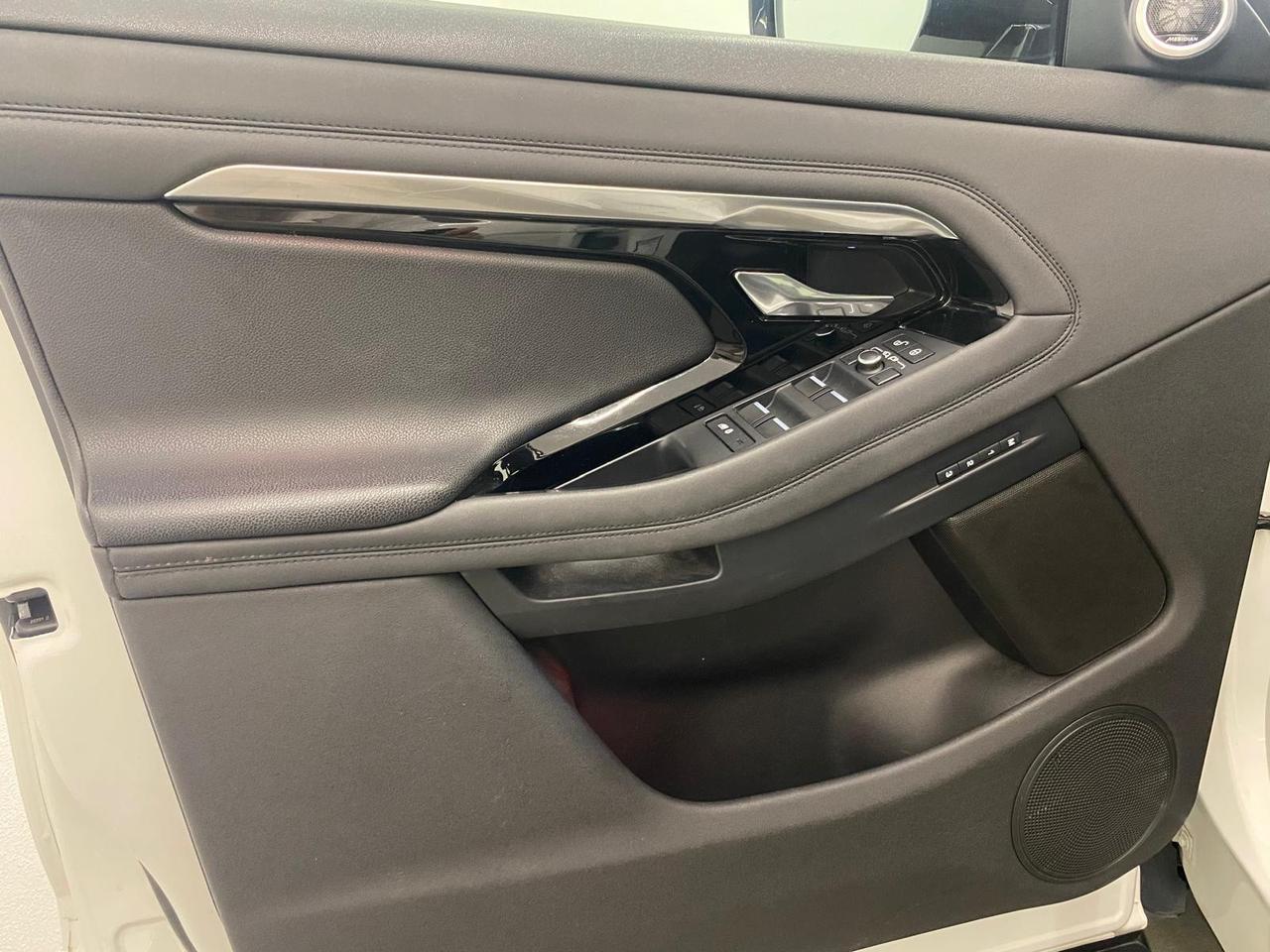 Land Rover Range Evoque 2.0D I4-L.Flw 150 CV R-Dynamic
