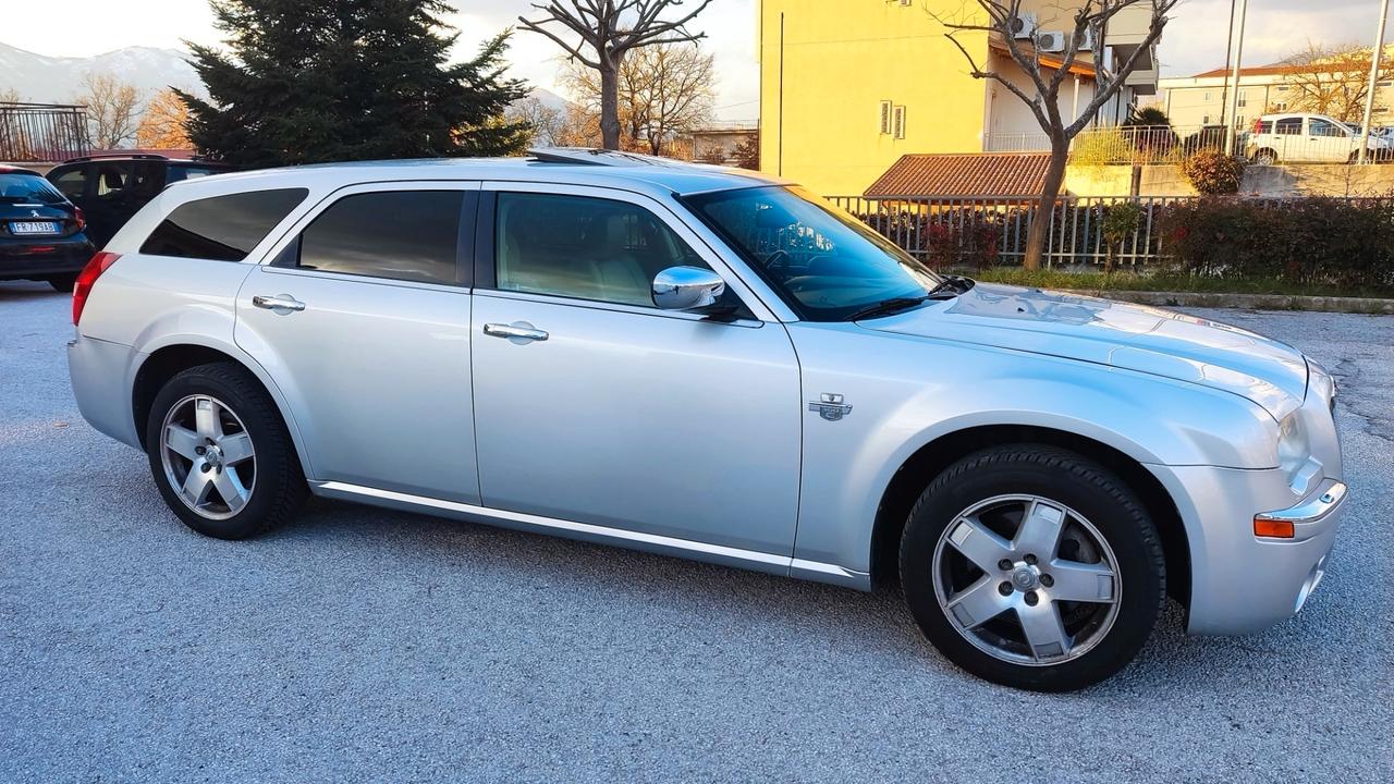 Chrysler 300C 3.5 V6 24V cat AWD Touring