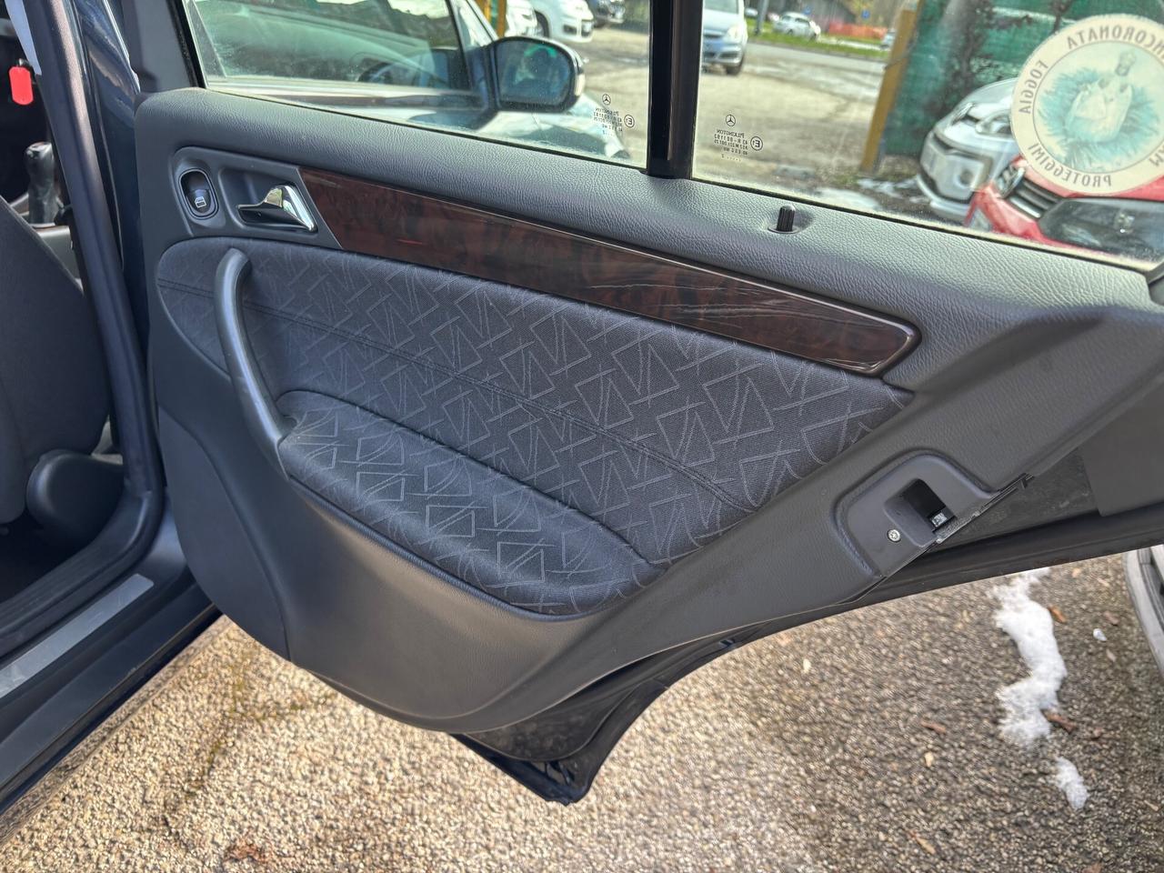 Mercedes-benz C 200 CDI cat Elegance