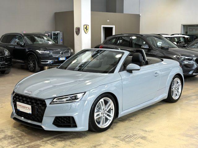 AUDI TT Roadster 40 TFSI S line S tronic - Navi