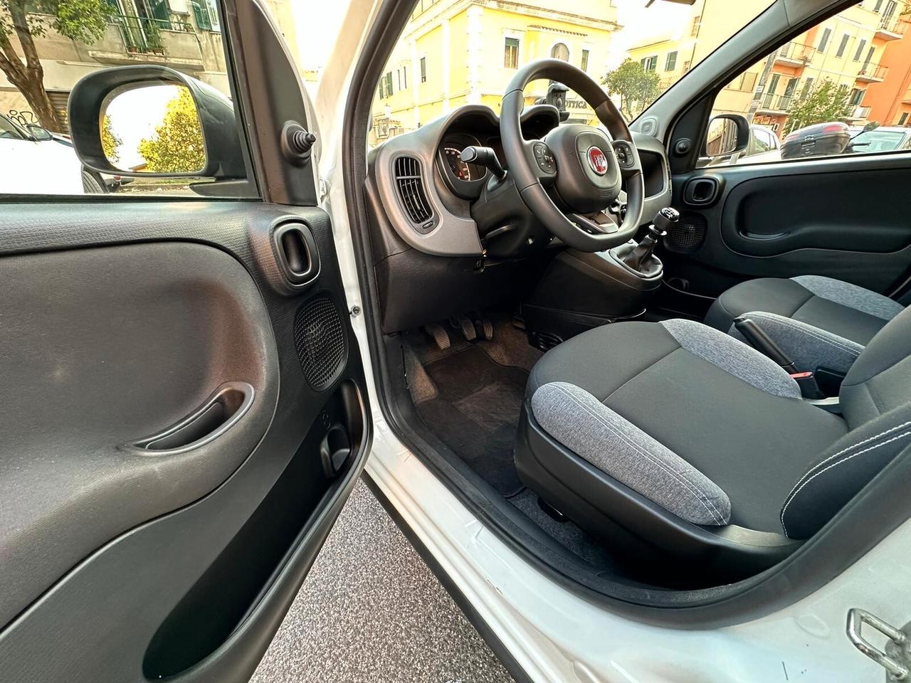 Fiat Panda 1.0 FireFly S&S Hybrid City Life 5posti USB C.VOLANTE
