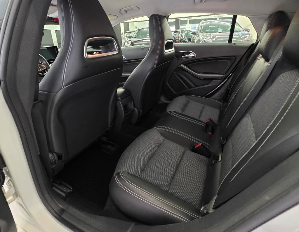 Mercedes-benz CLA 200 d 4Matic Automatic Sport