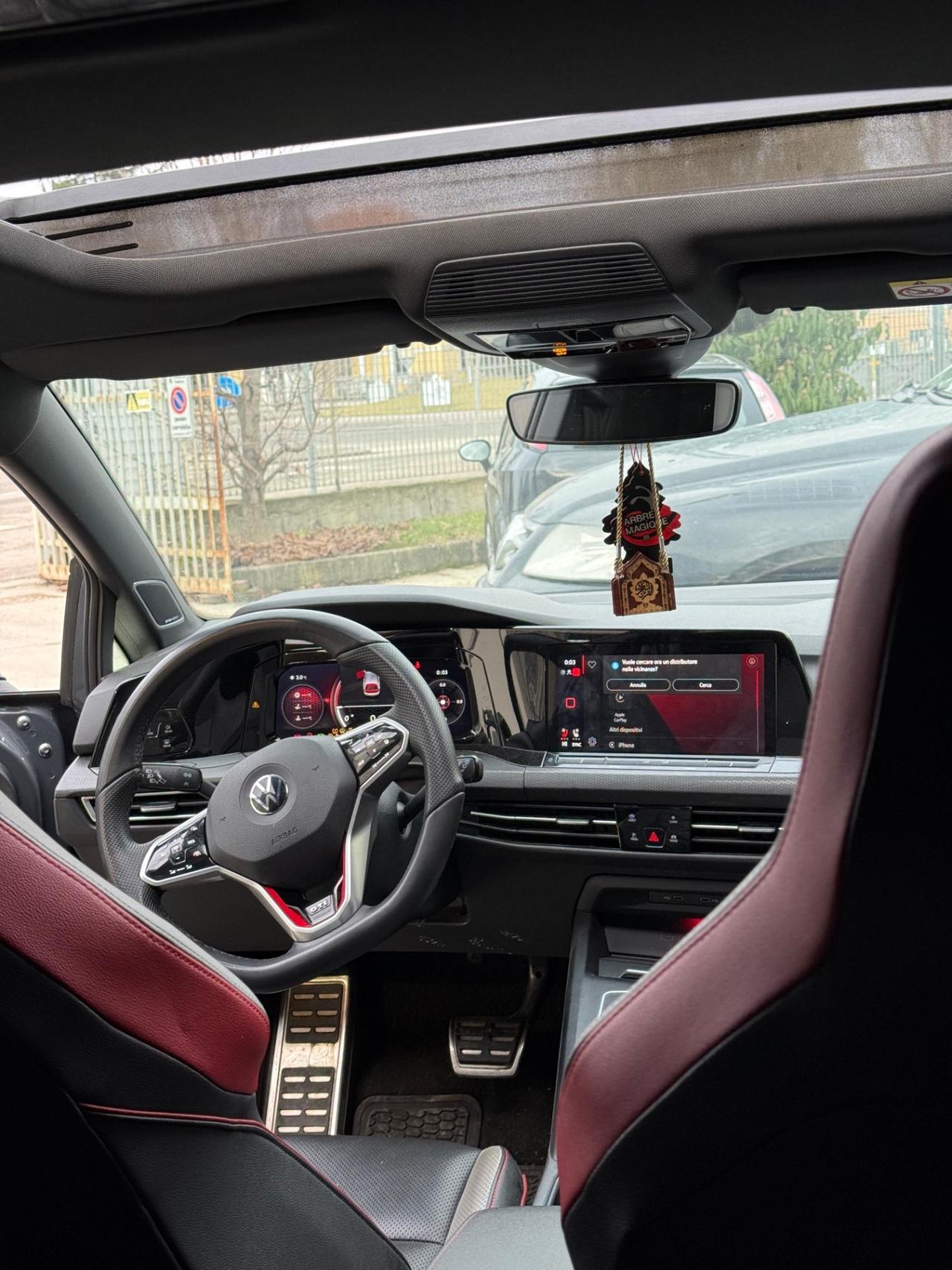 Volkswagen Golf GTI 2.0 TSI DSG